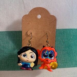 Mulan doorables earrings